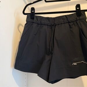Lululemon Hawaii Honolulu EXCLUSIVE Black Shorts